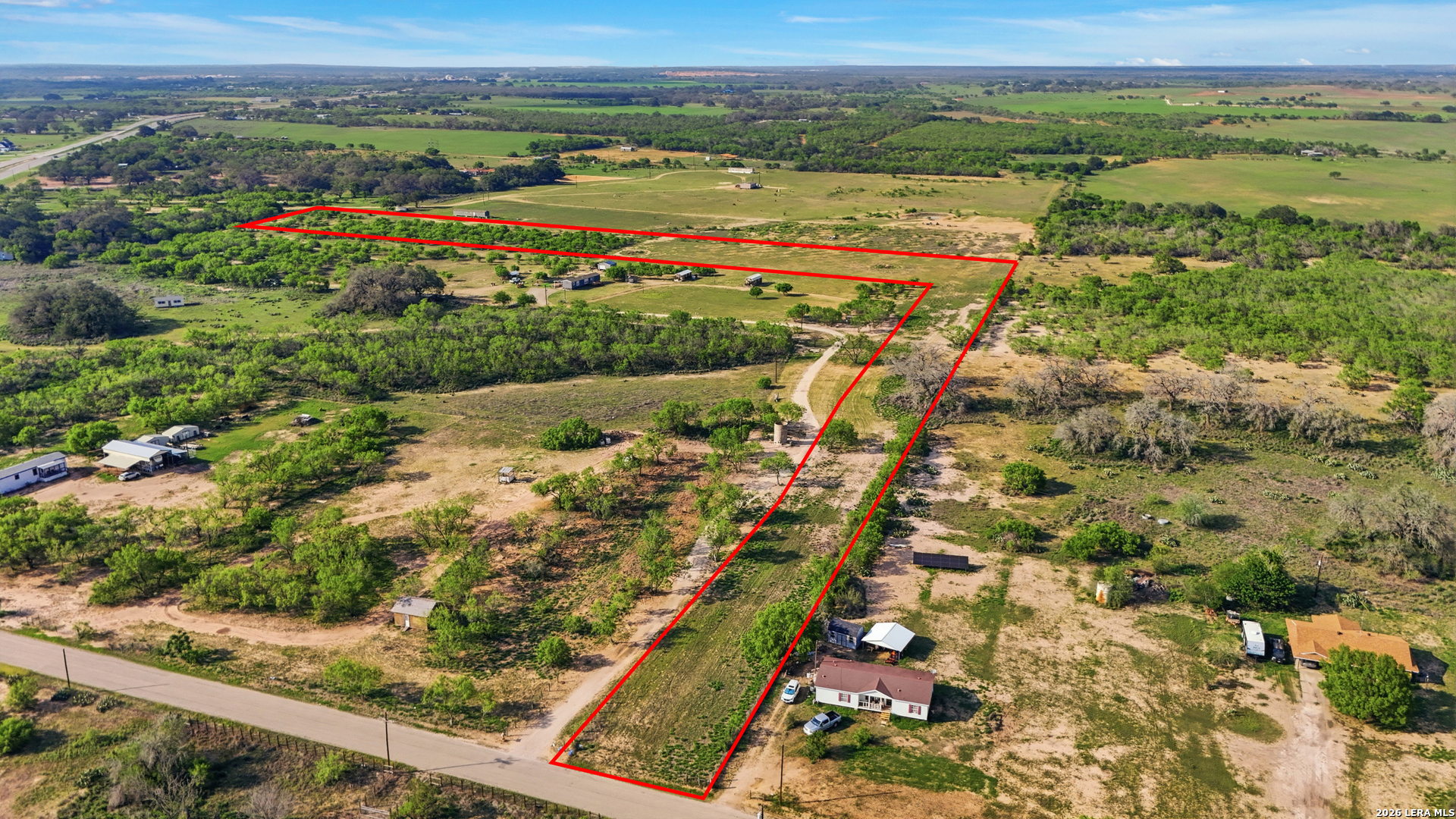 main property photo 7