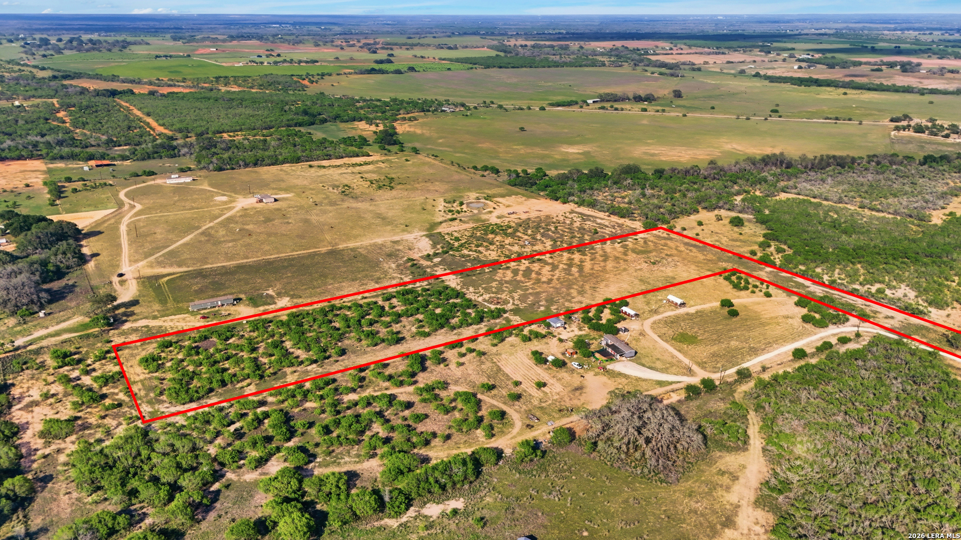main property photo 9