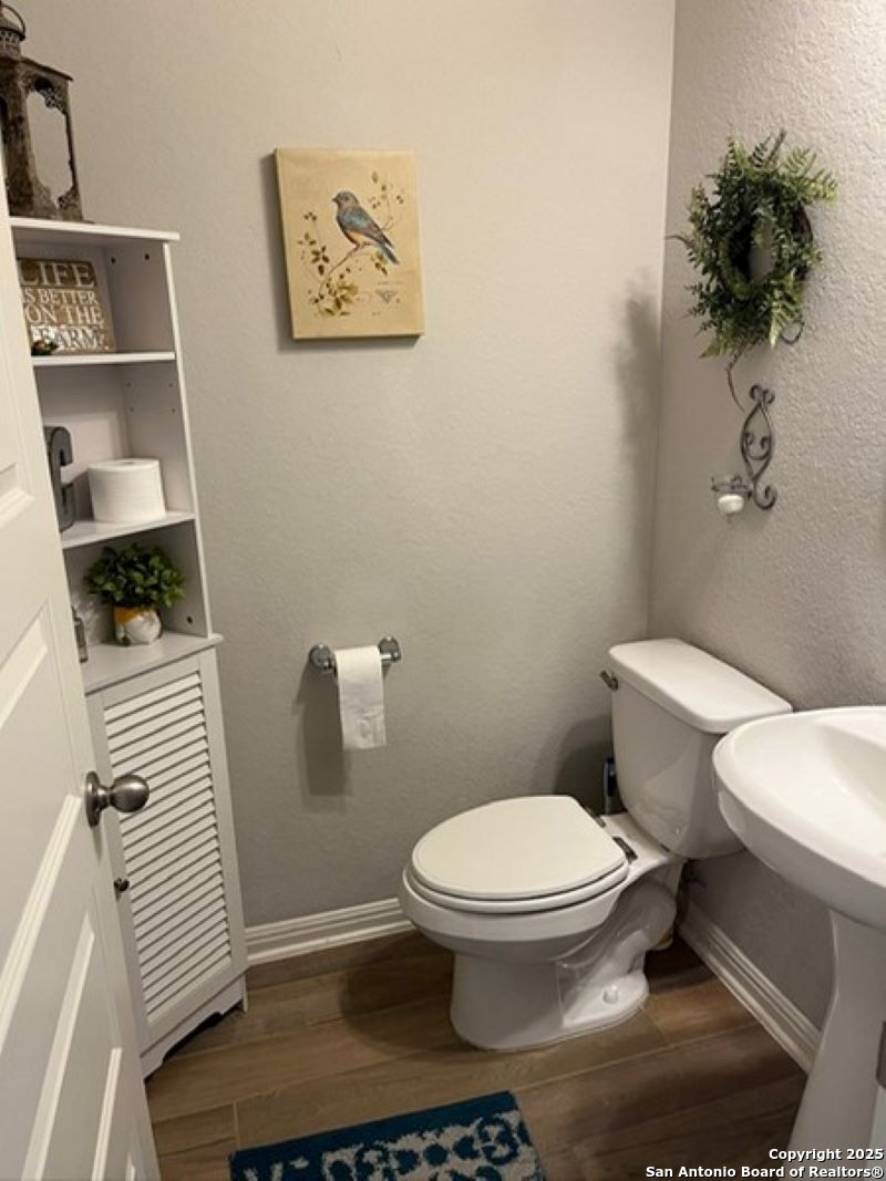 main property photo 8