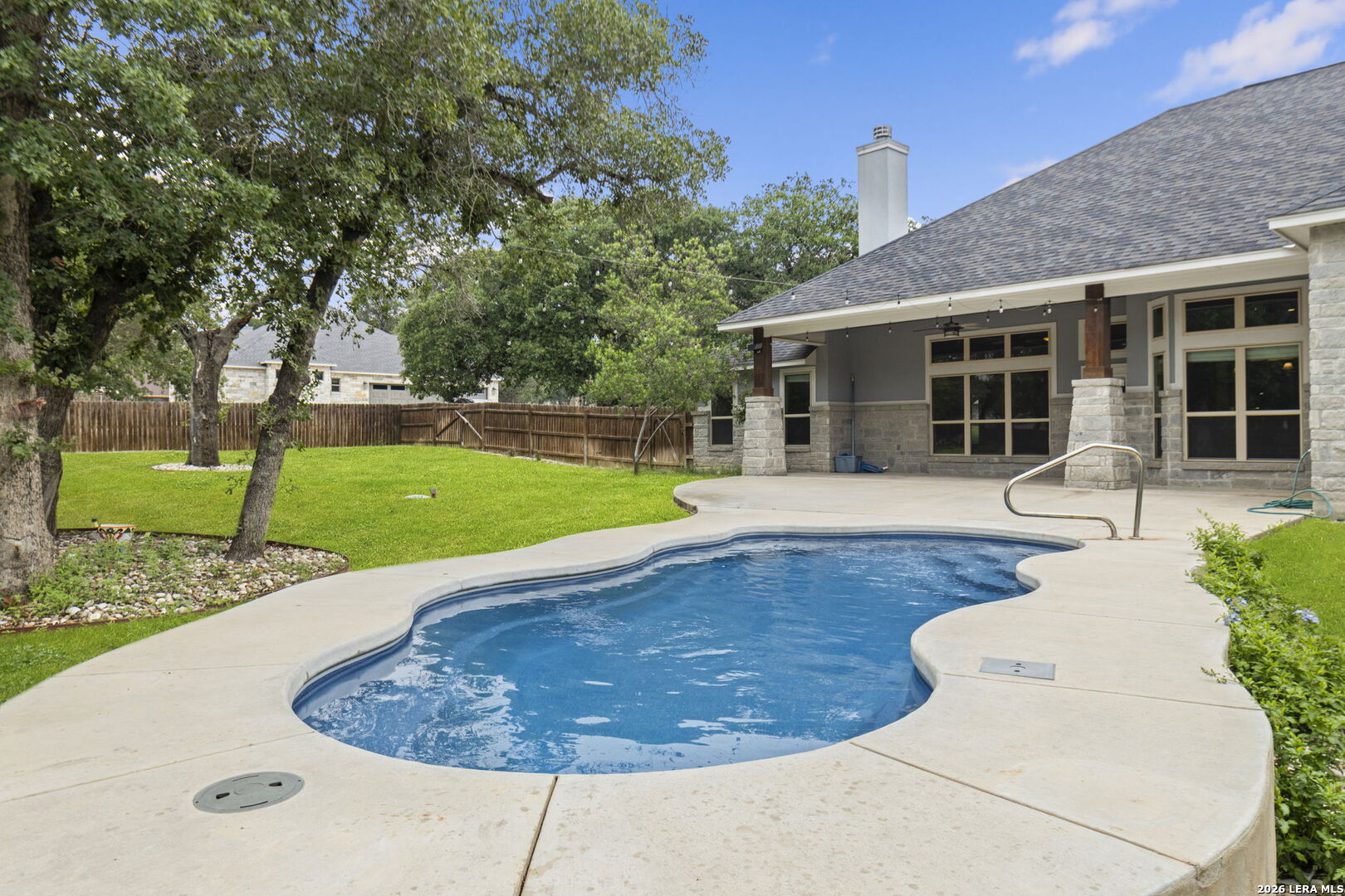 main property photo 43