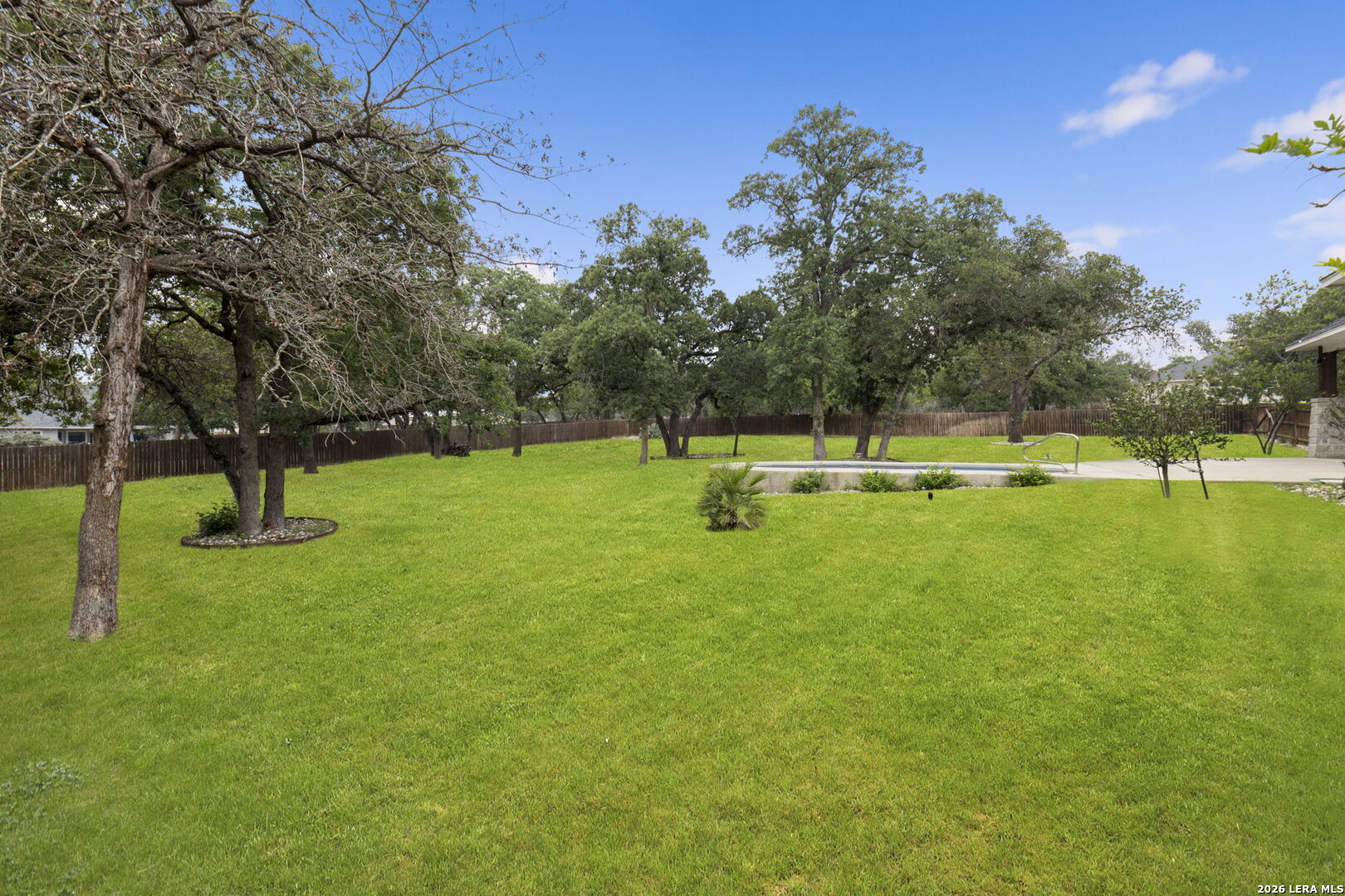 main property photo 50