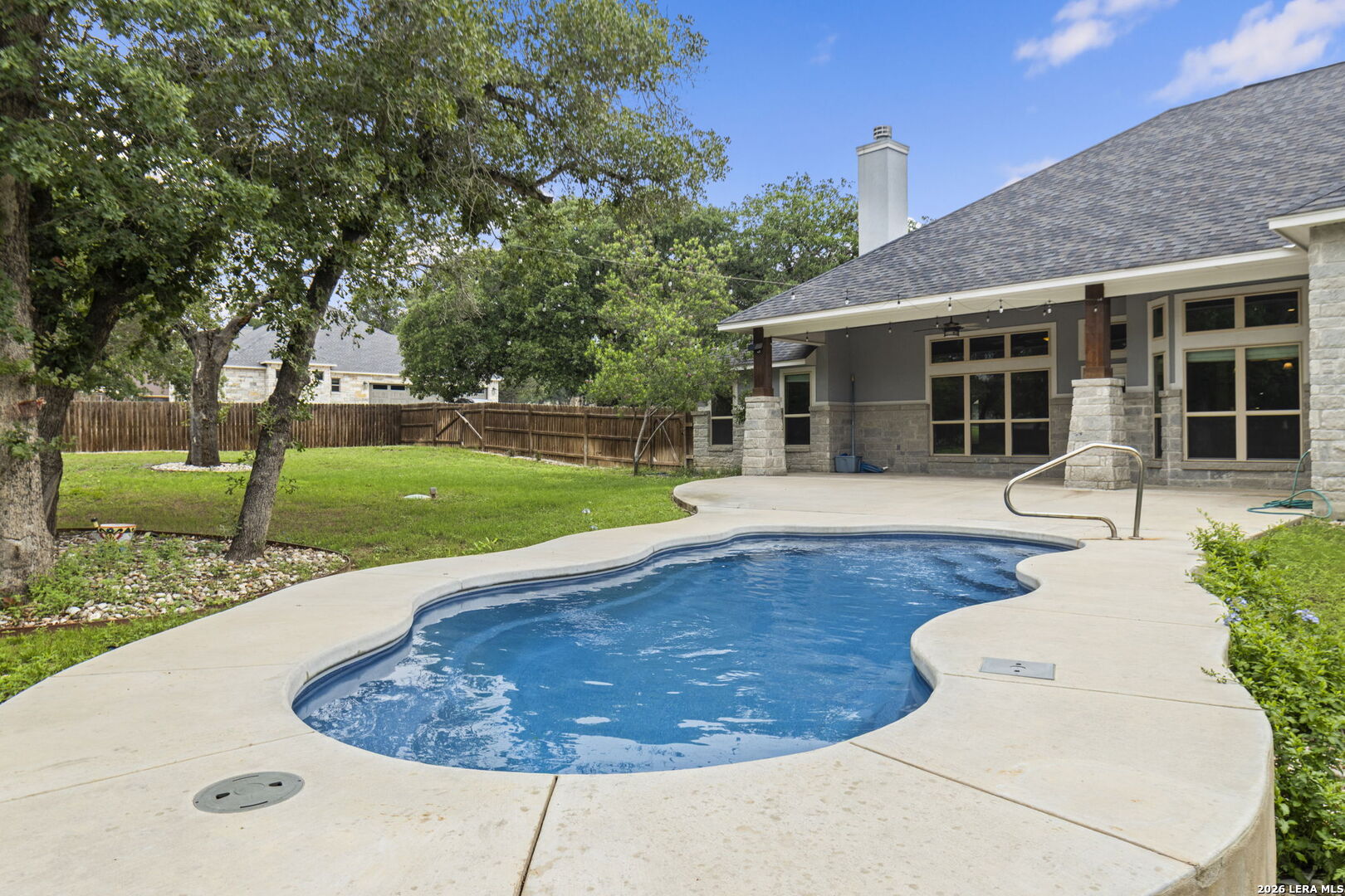 main property photo 59