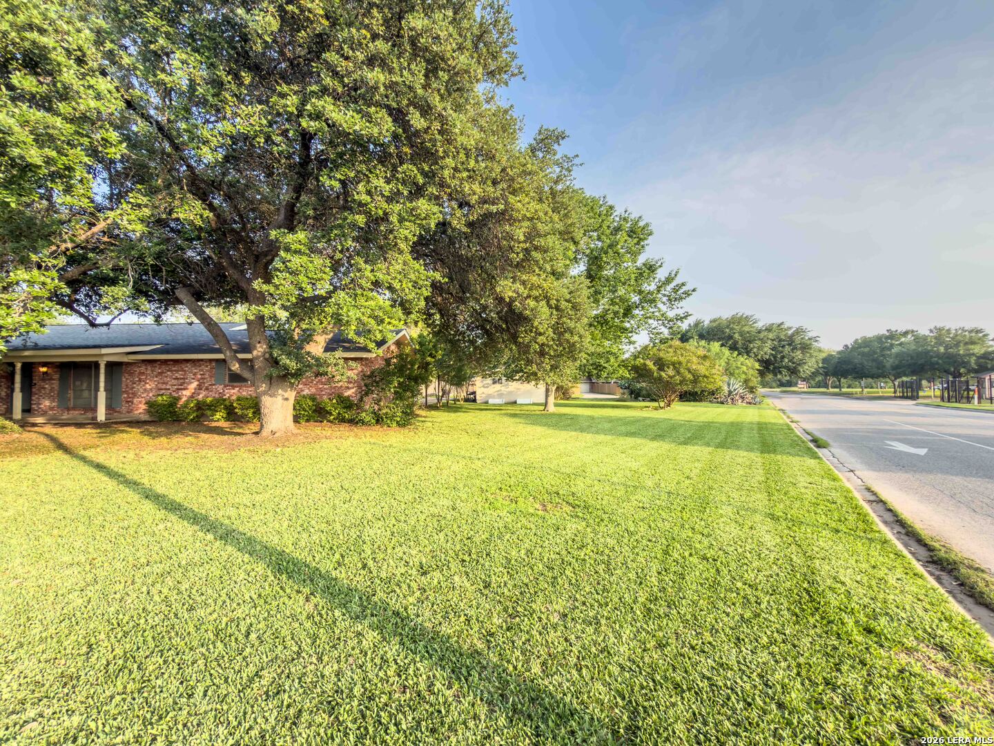 main property photo 37