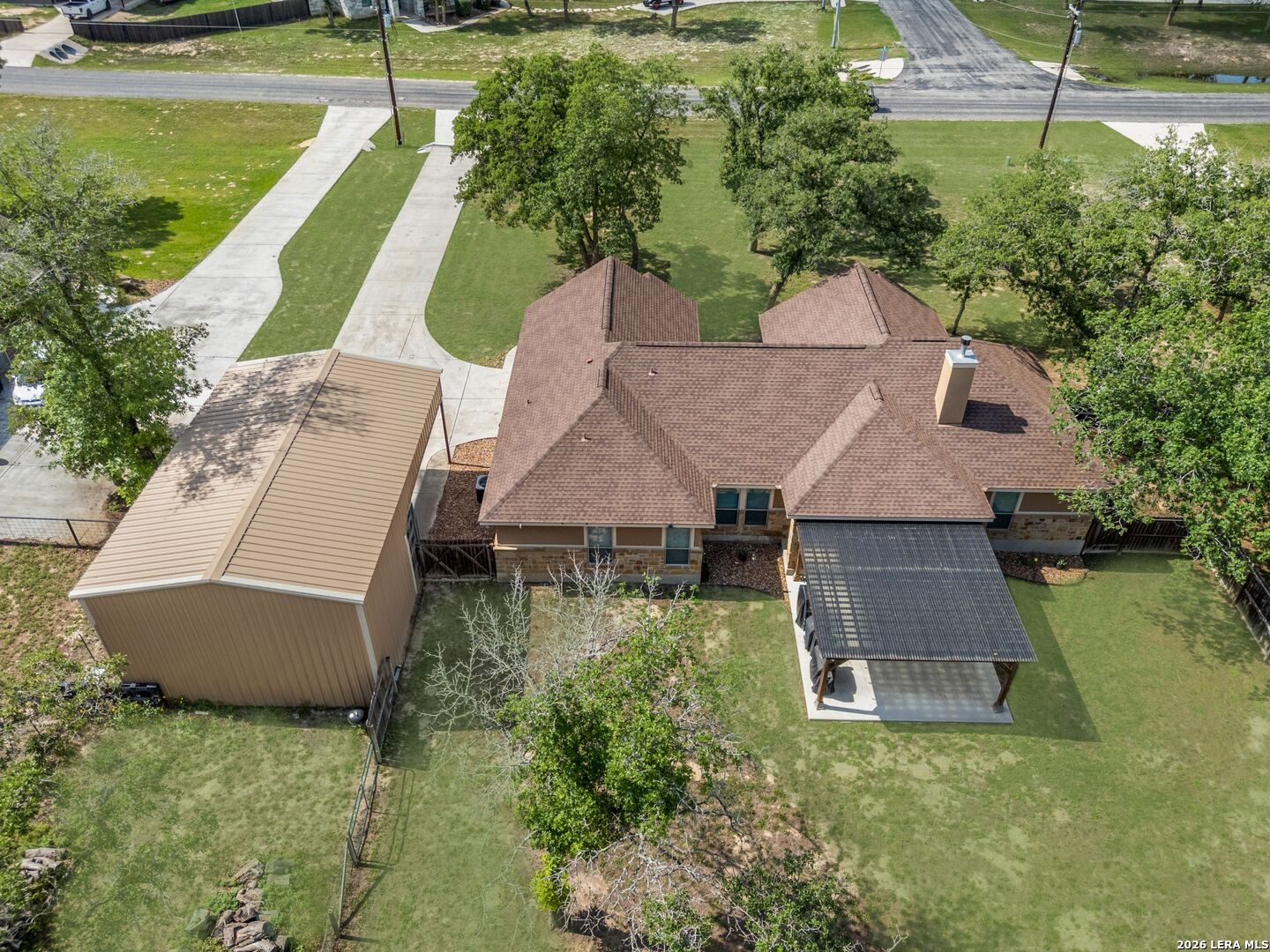 main property photo 50
