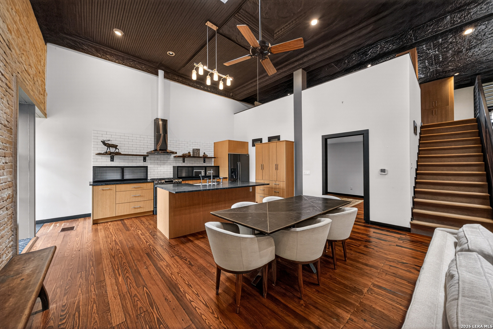 main property photo 58
