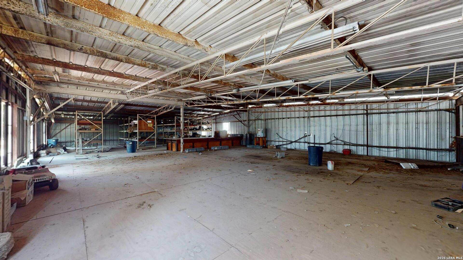 main property photo 38