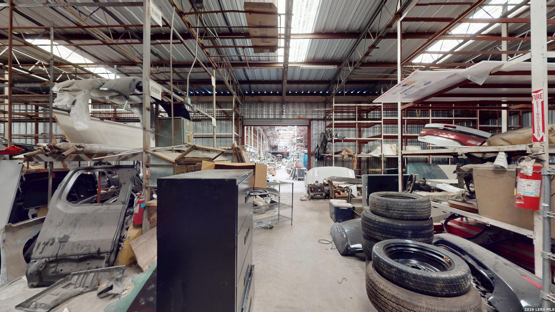 main property photo 40
