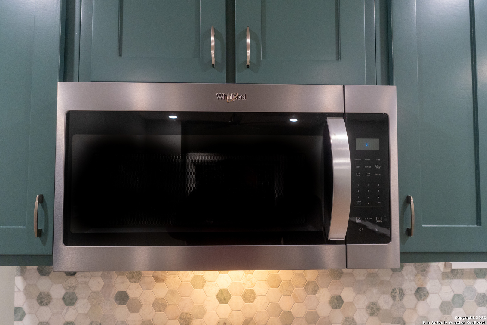 main property photo 26