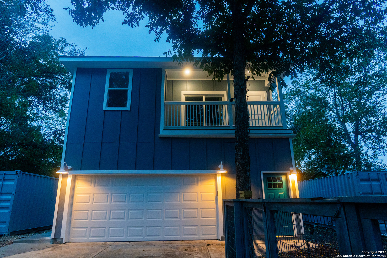 main property photo 39