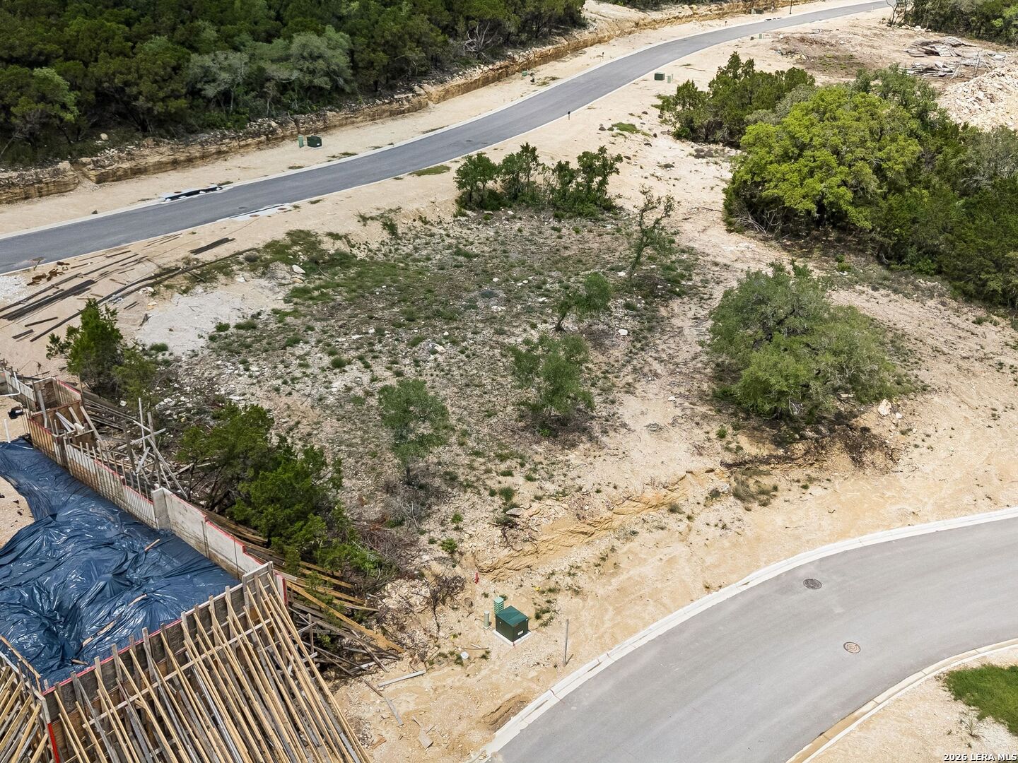 main property photo 3