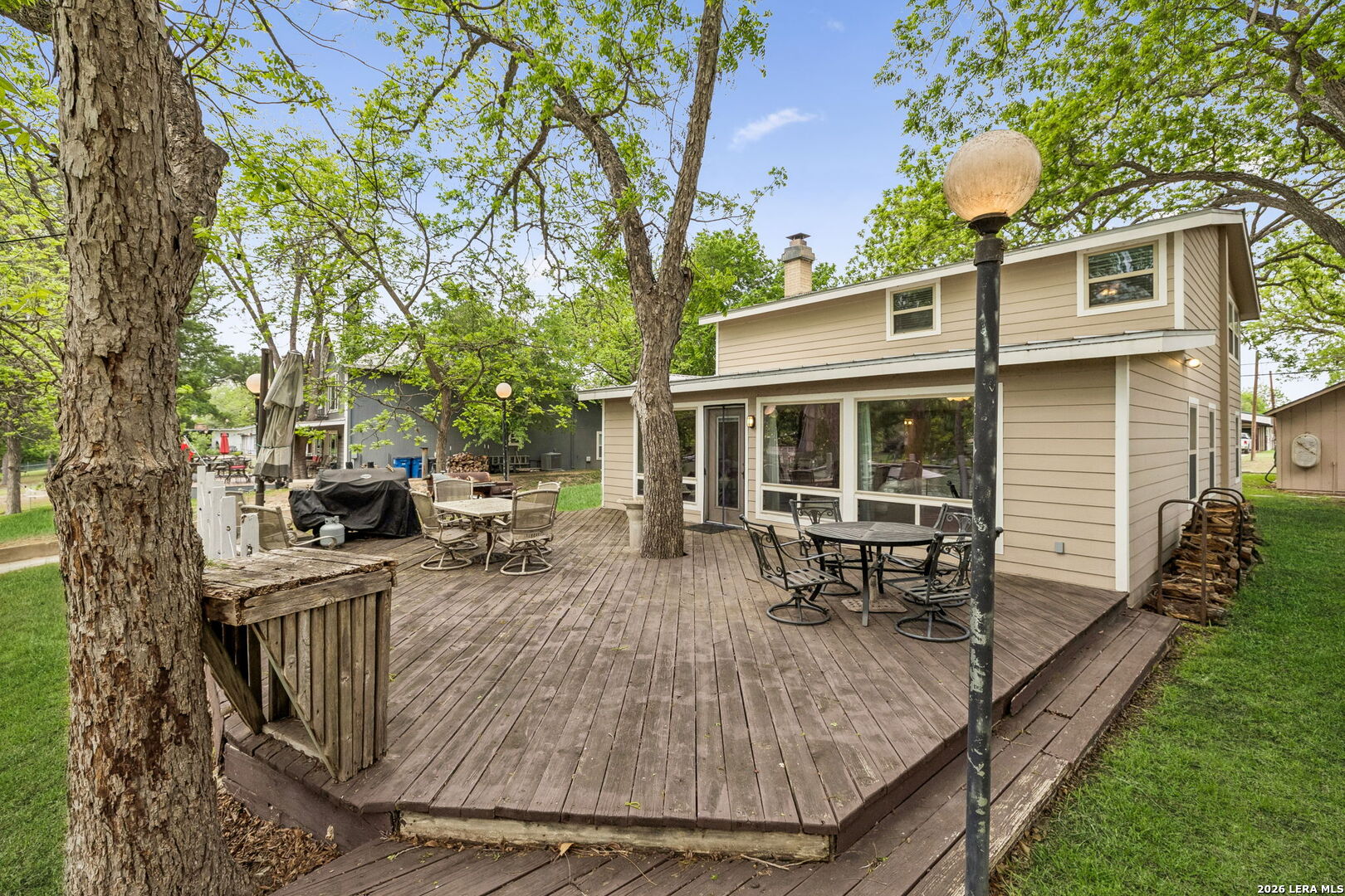 main property photo 24