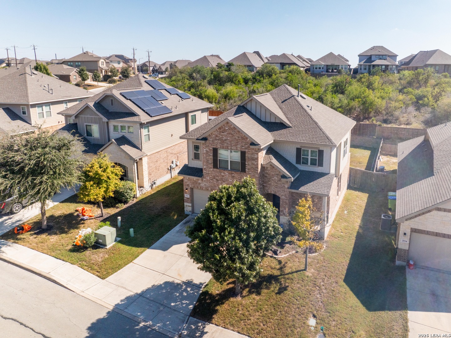 main property photo 23