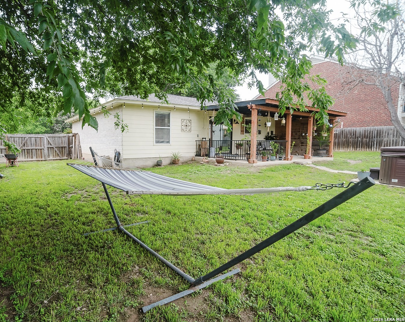 main property photo 17