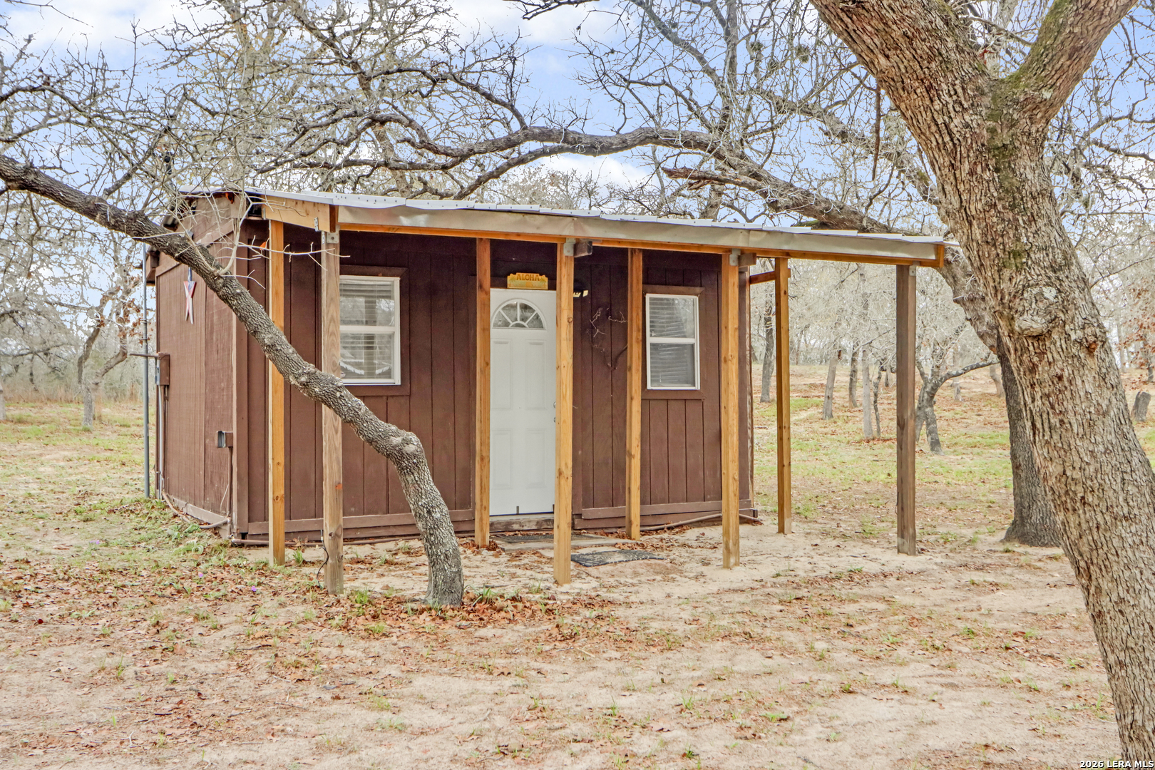 main property photo 9