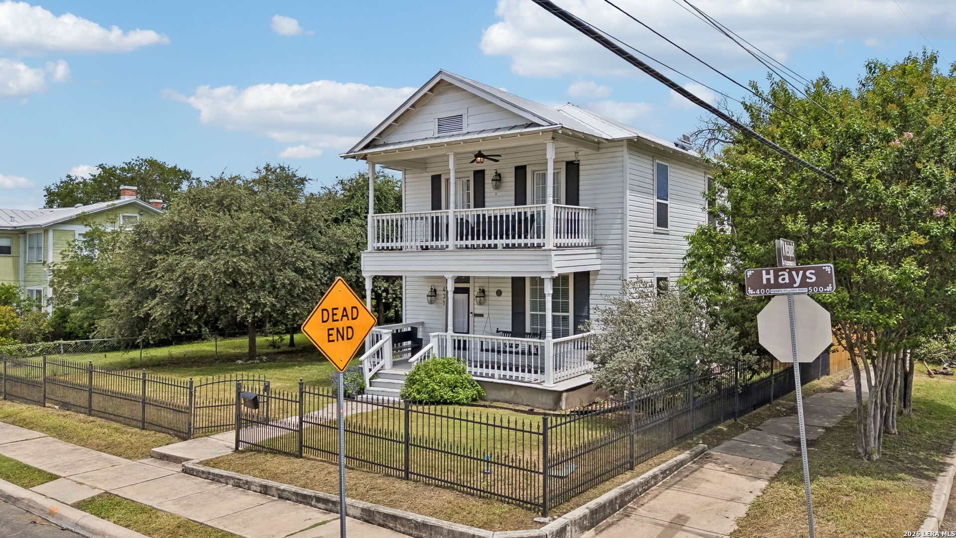 main property photo 40
