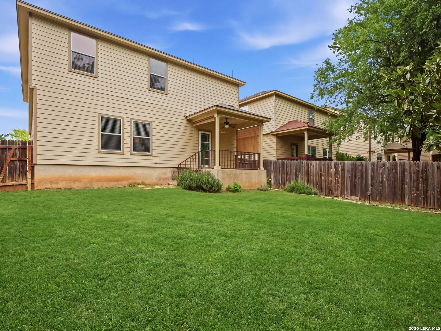 main property photo 29
