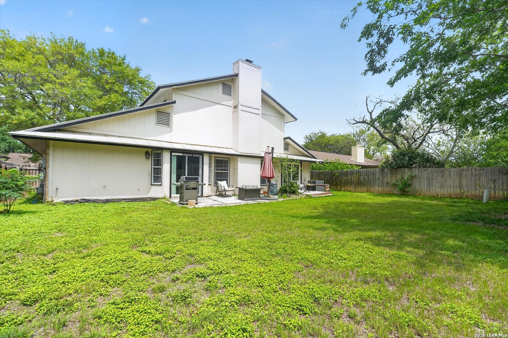 main property photo 45