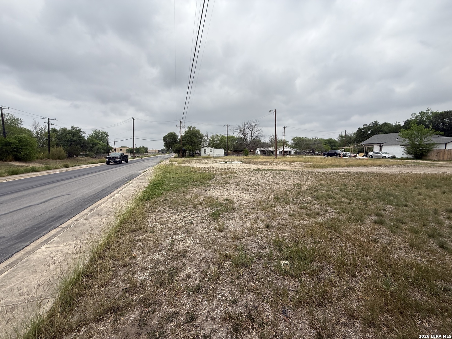 main property photo 11