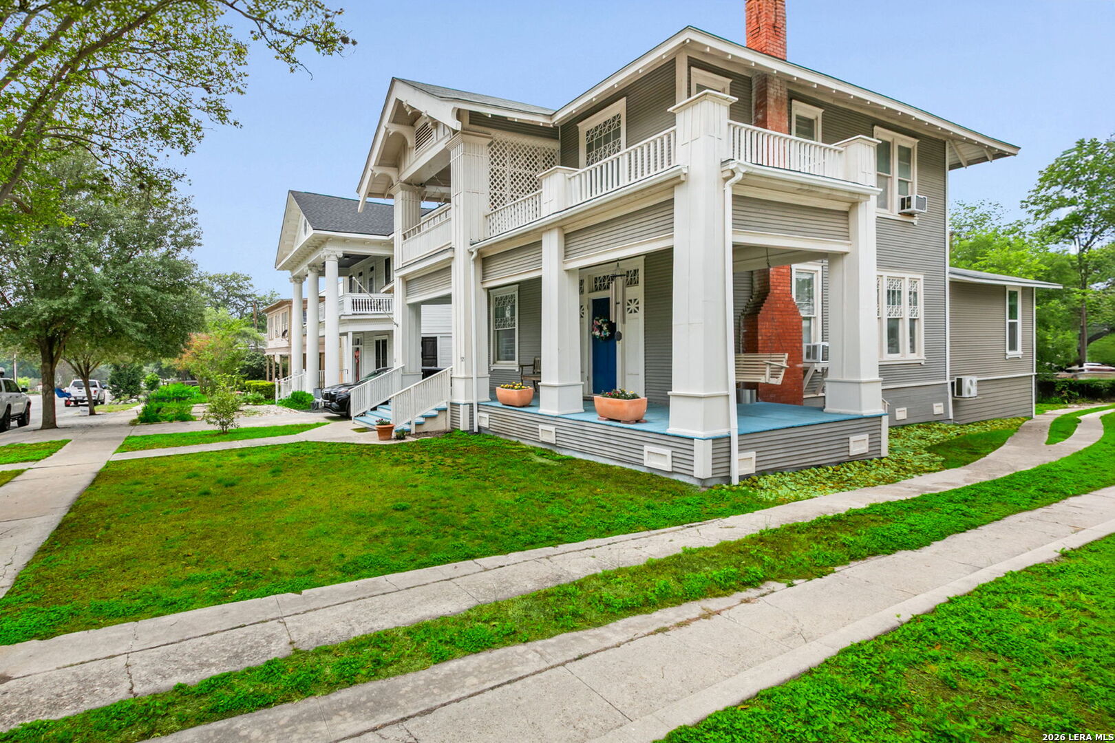 main property photo 1