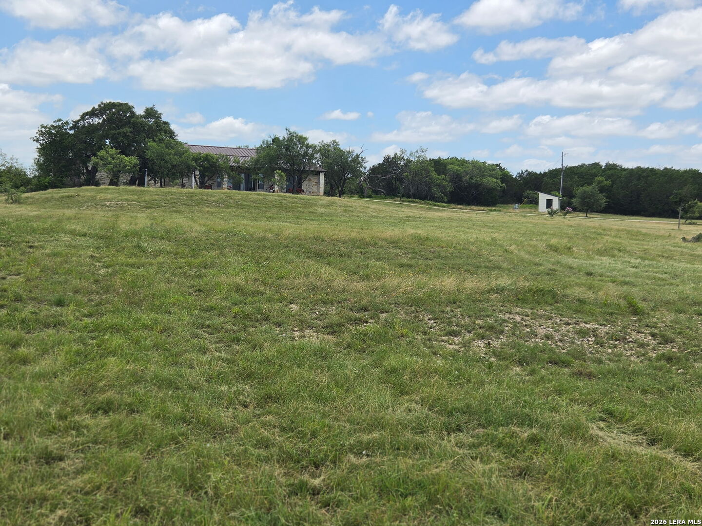 main property photo 45