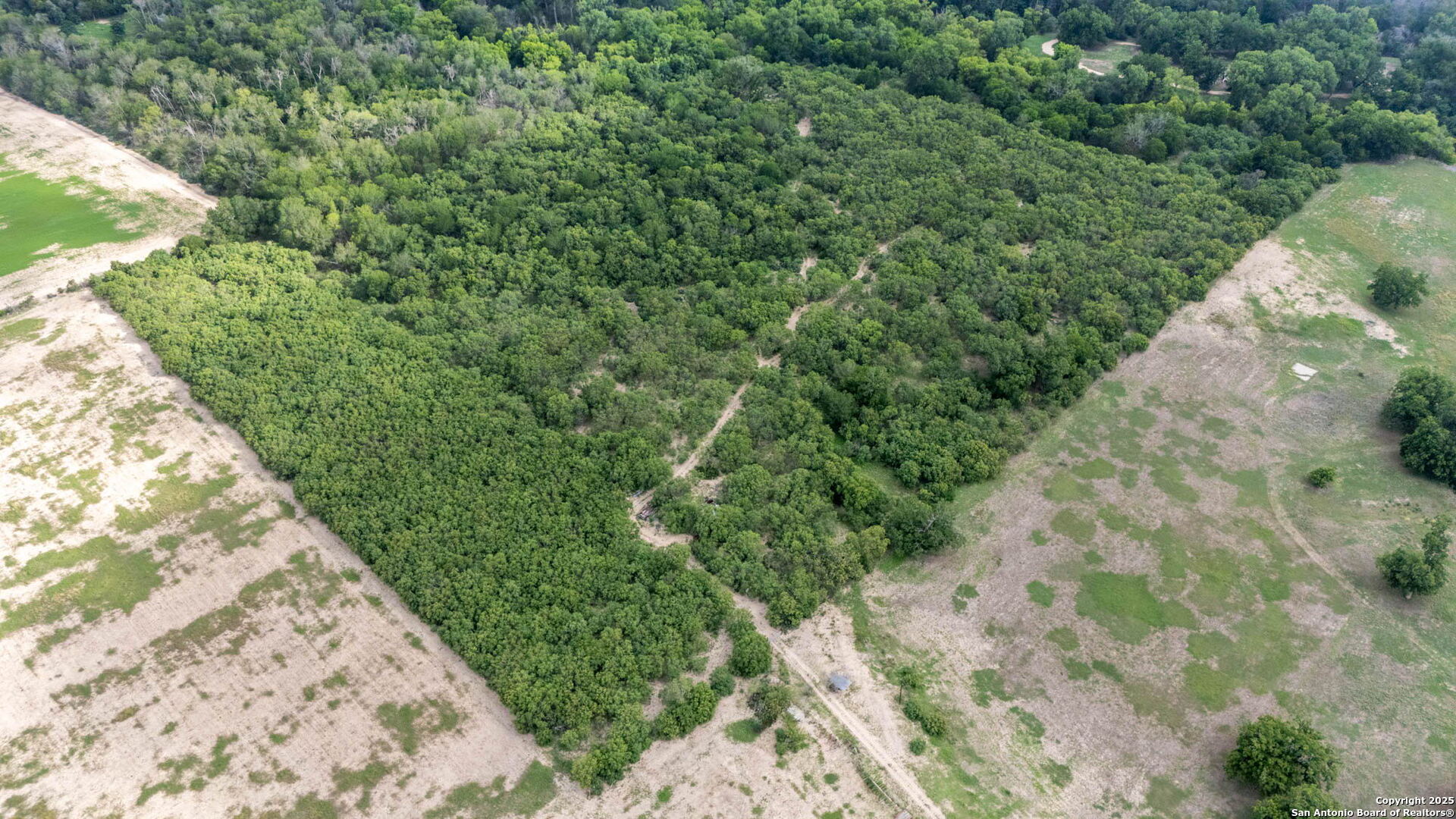 main property photo 12