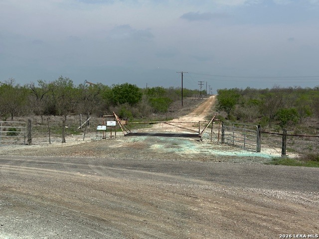 main property photo 11