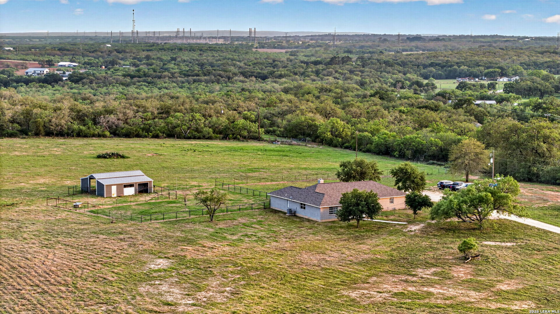 main property photo 39