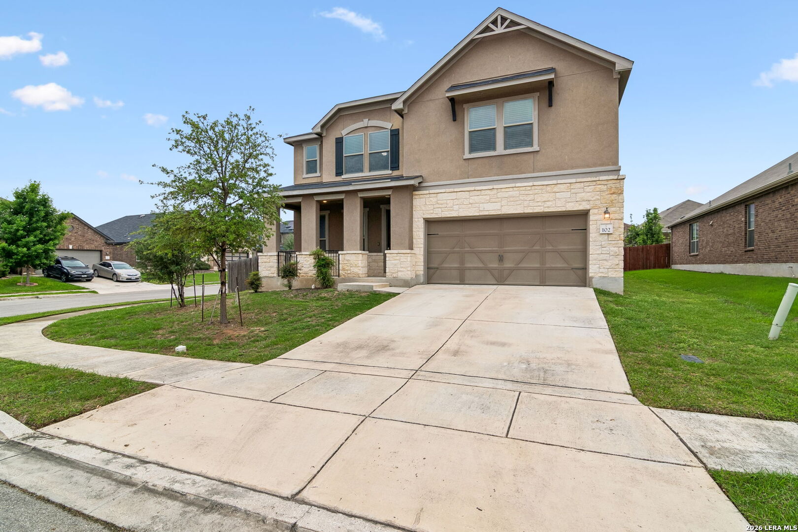main property photo 5