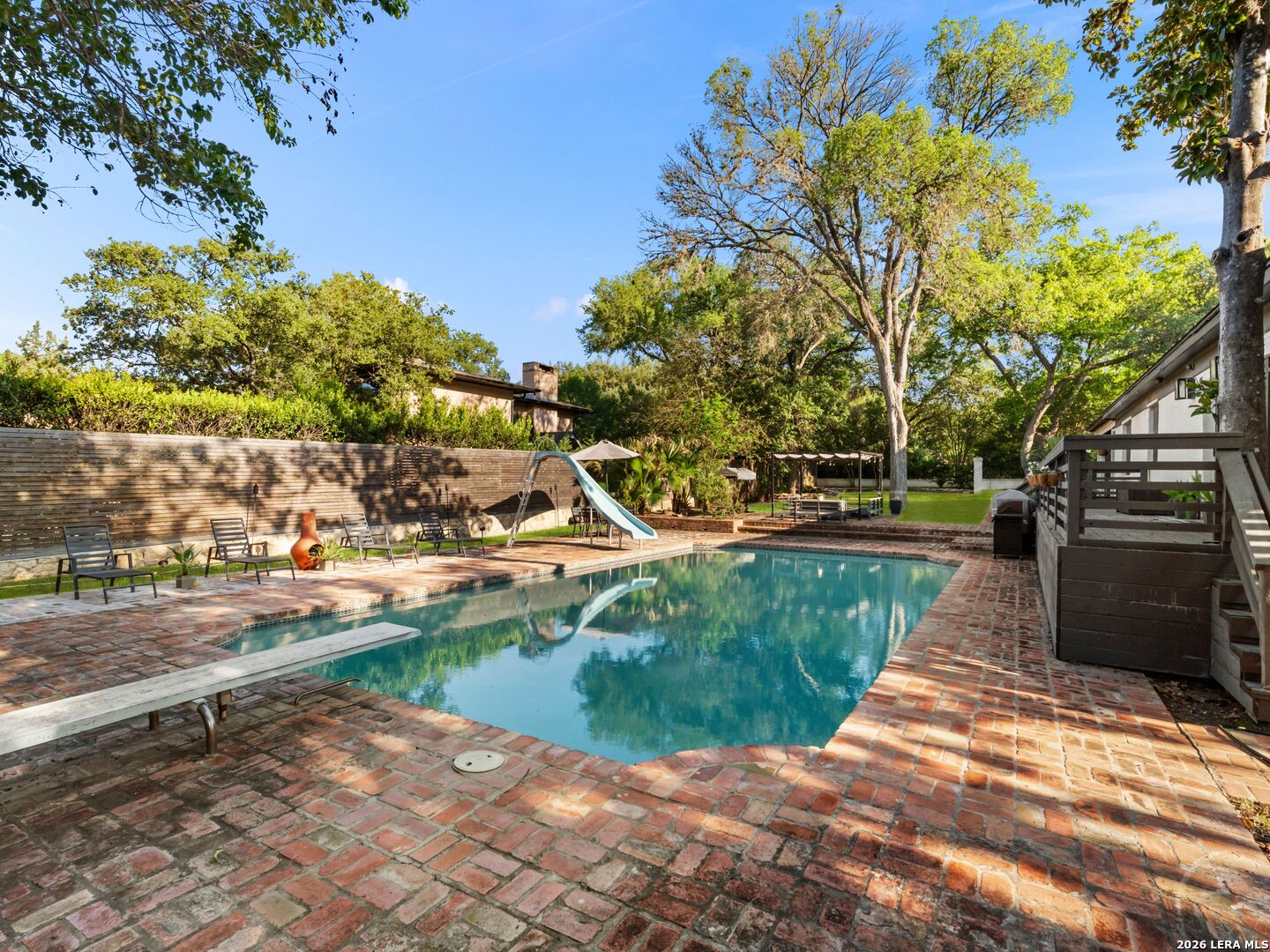 main property photo 50