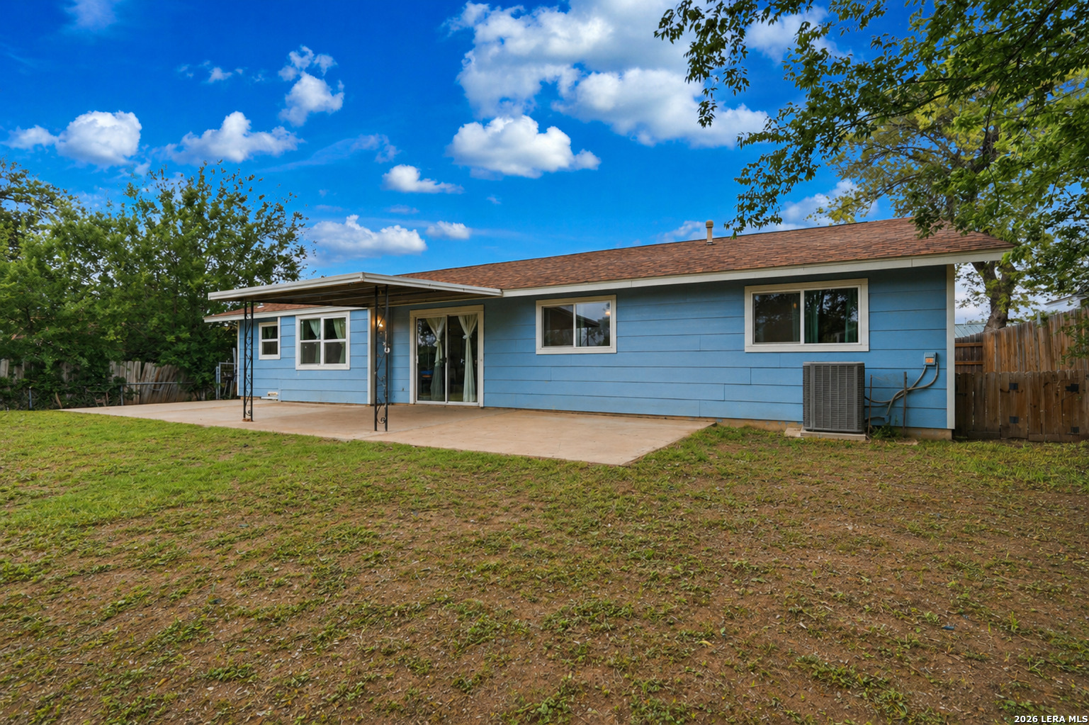 main property photo 23
