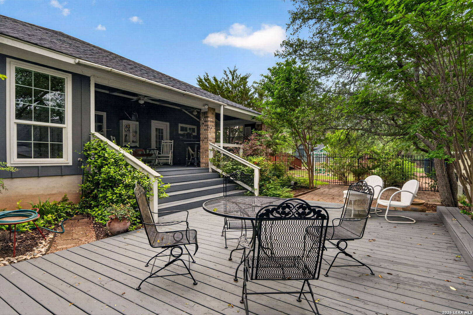 main property photo 29