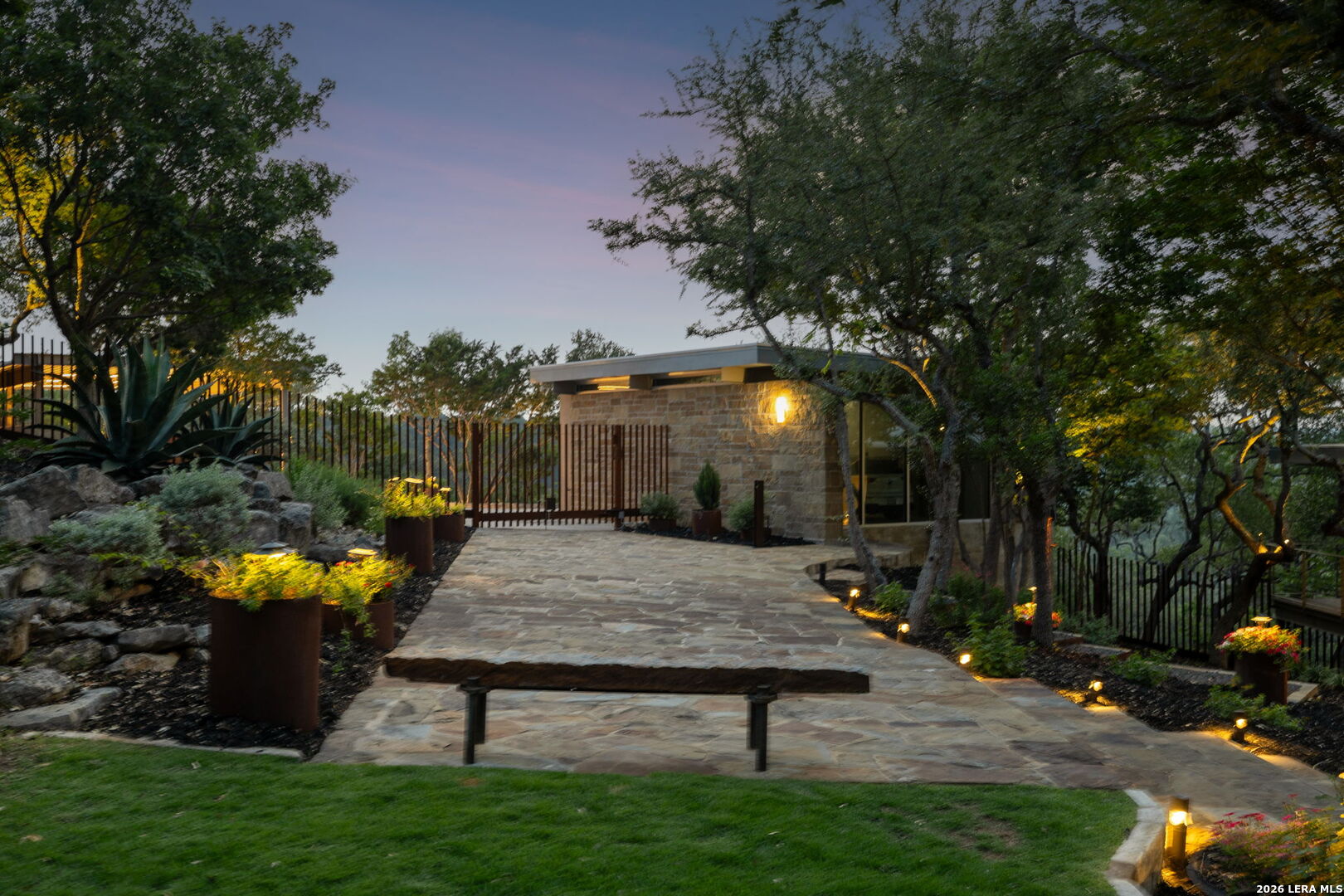 main property photo 58