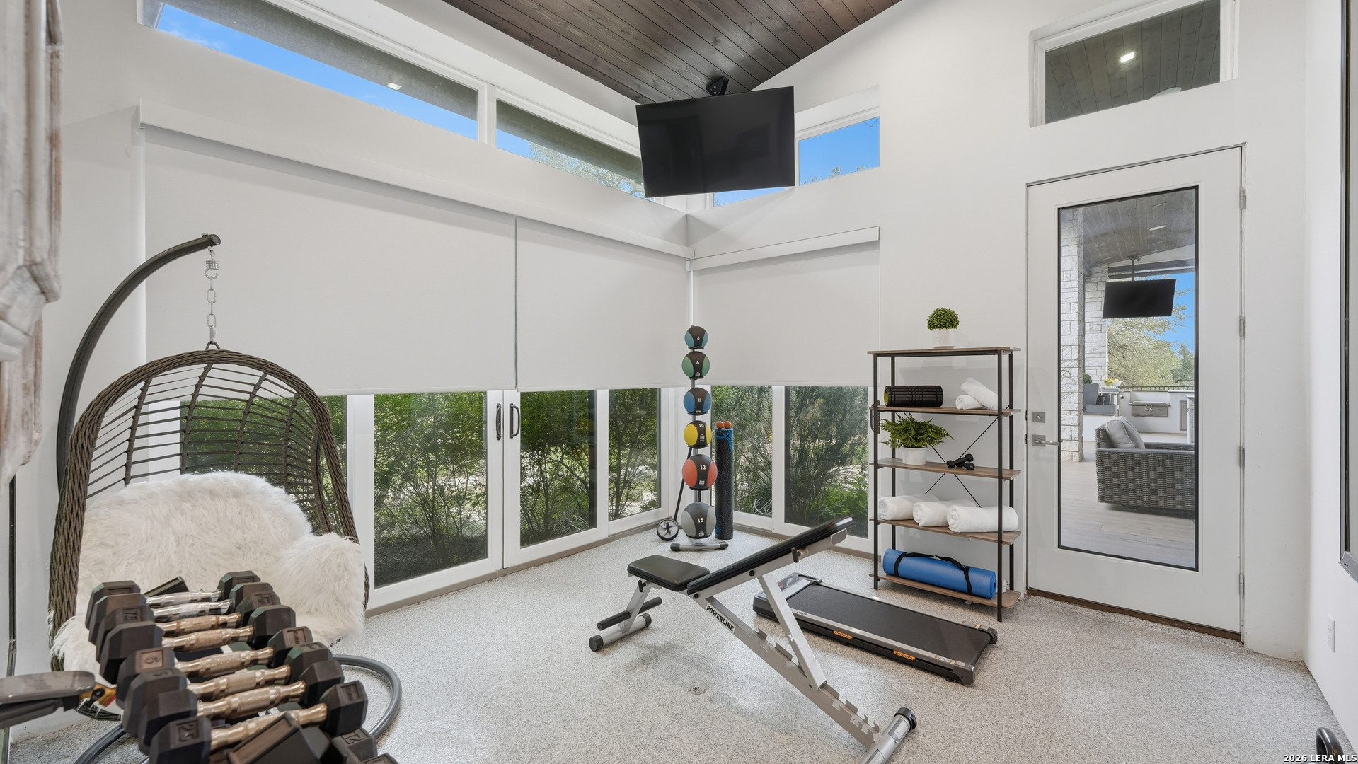 main property photo 57