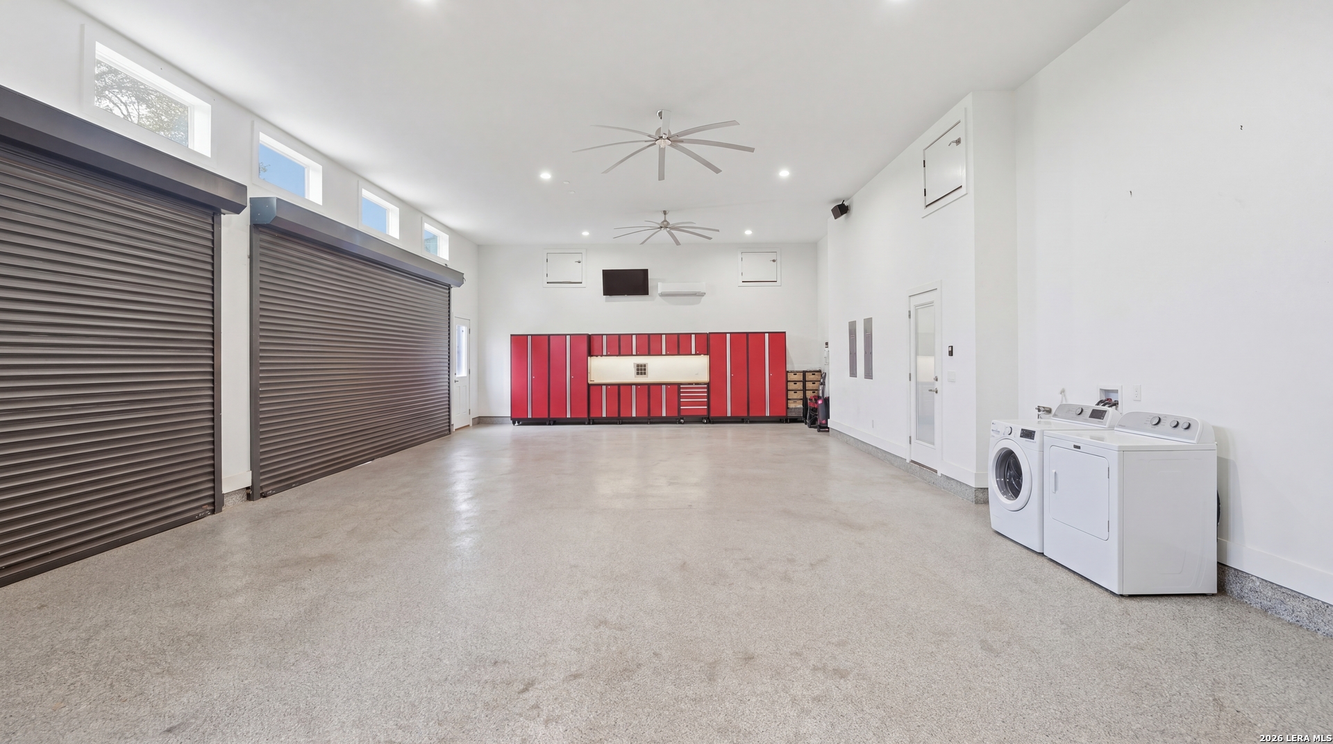 main property photo 98