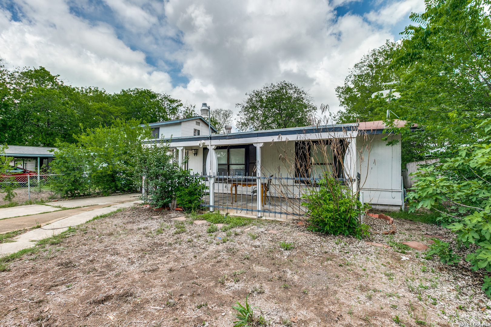 main property photo 2