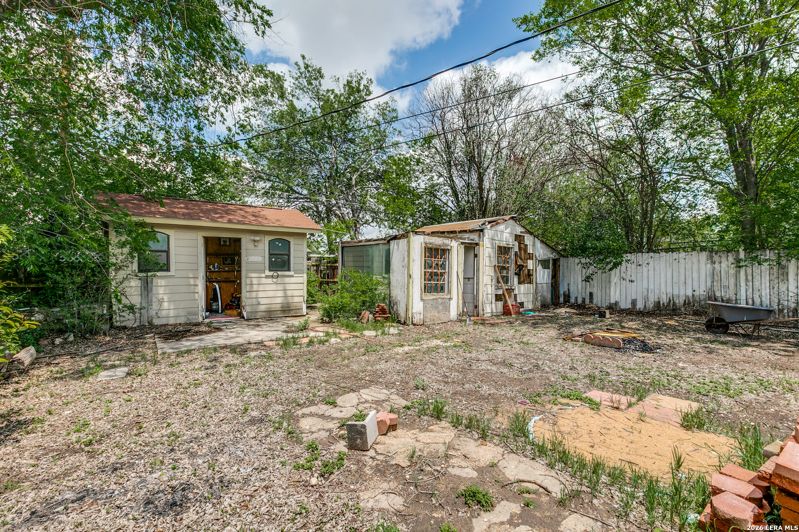 main property photo 31
