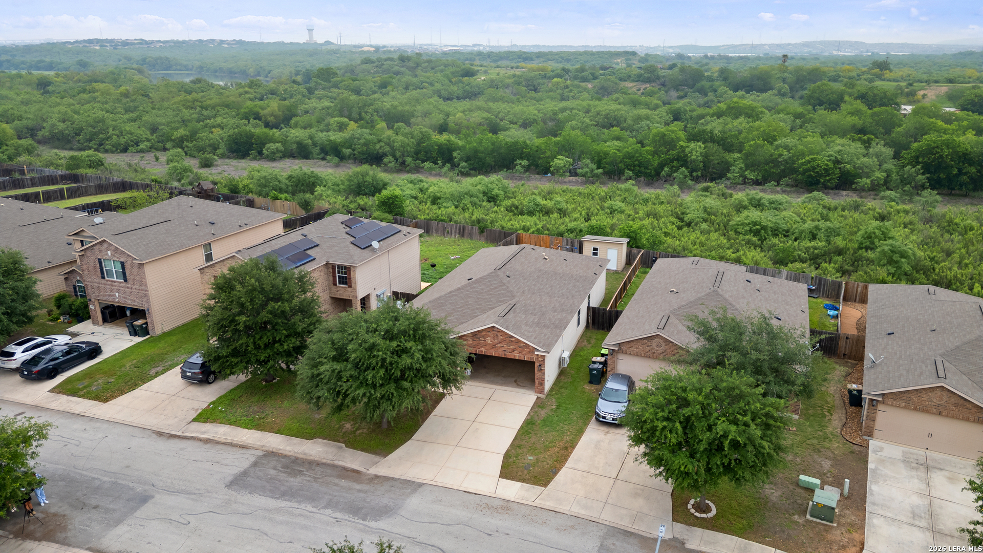 main property photo 19