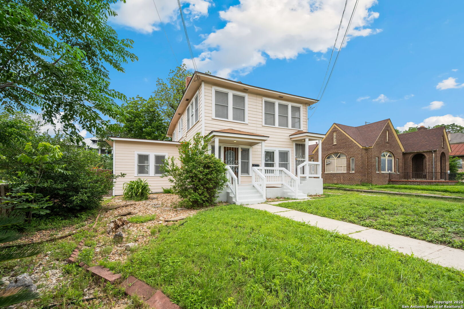 main property photo 13