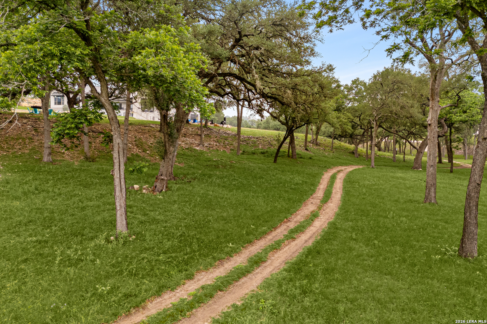main property photo 49