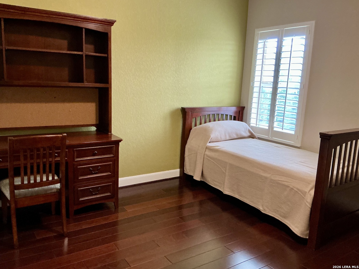 main property photo 31