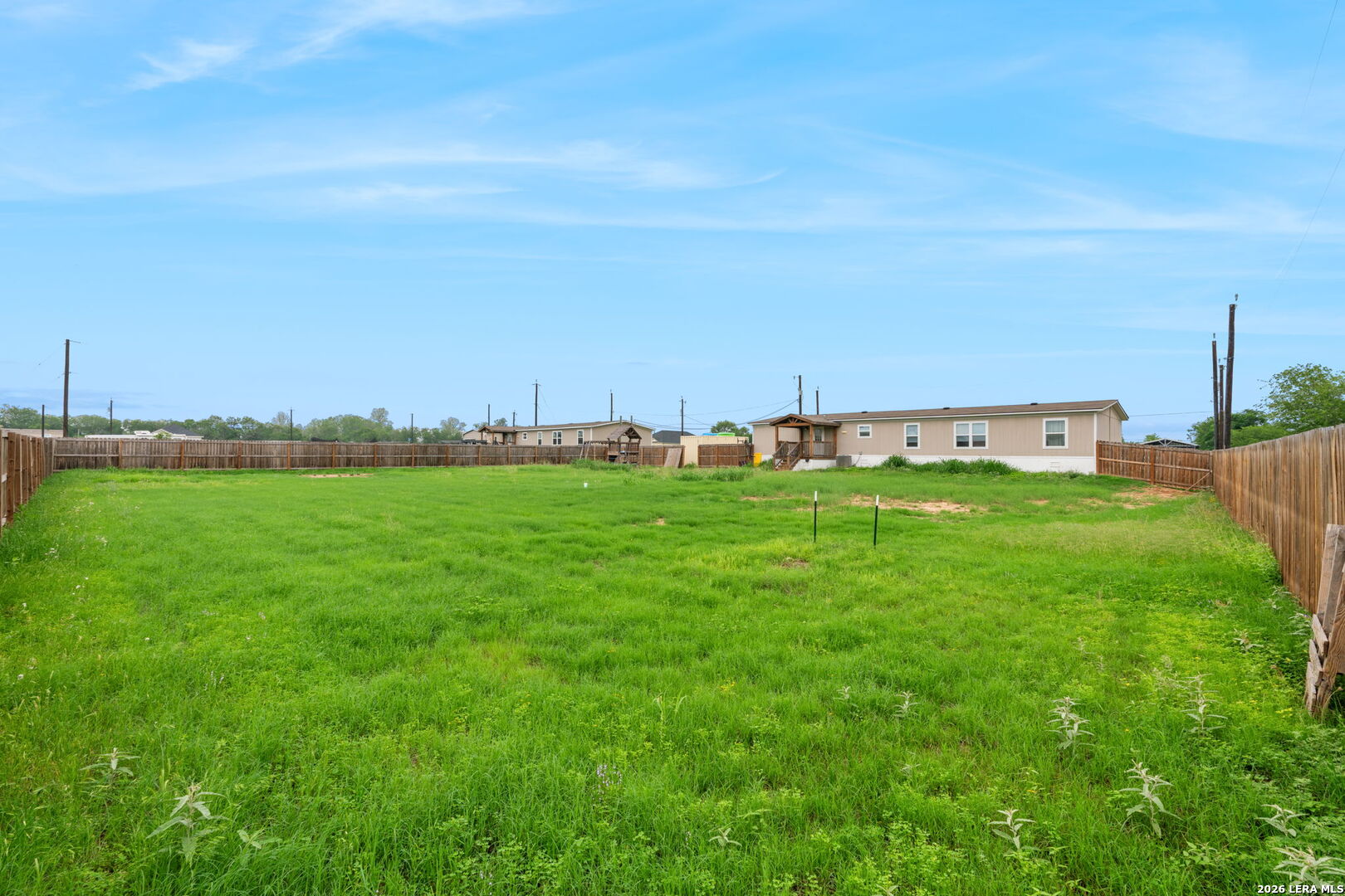 main property photo 24