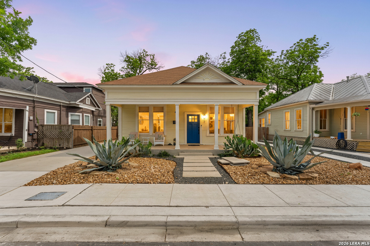 main property photo 2