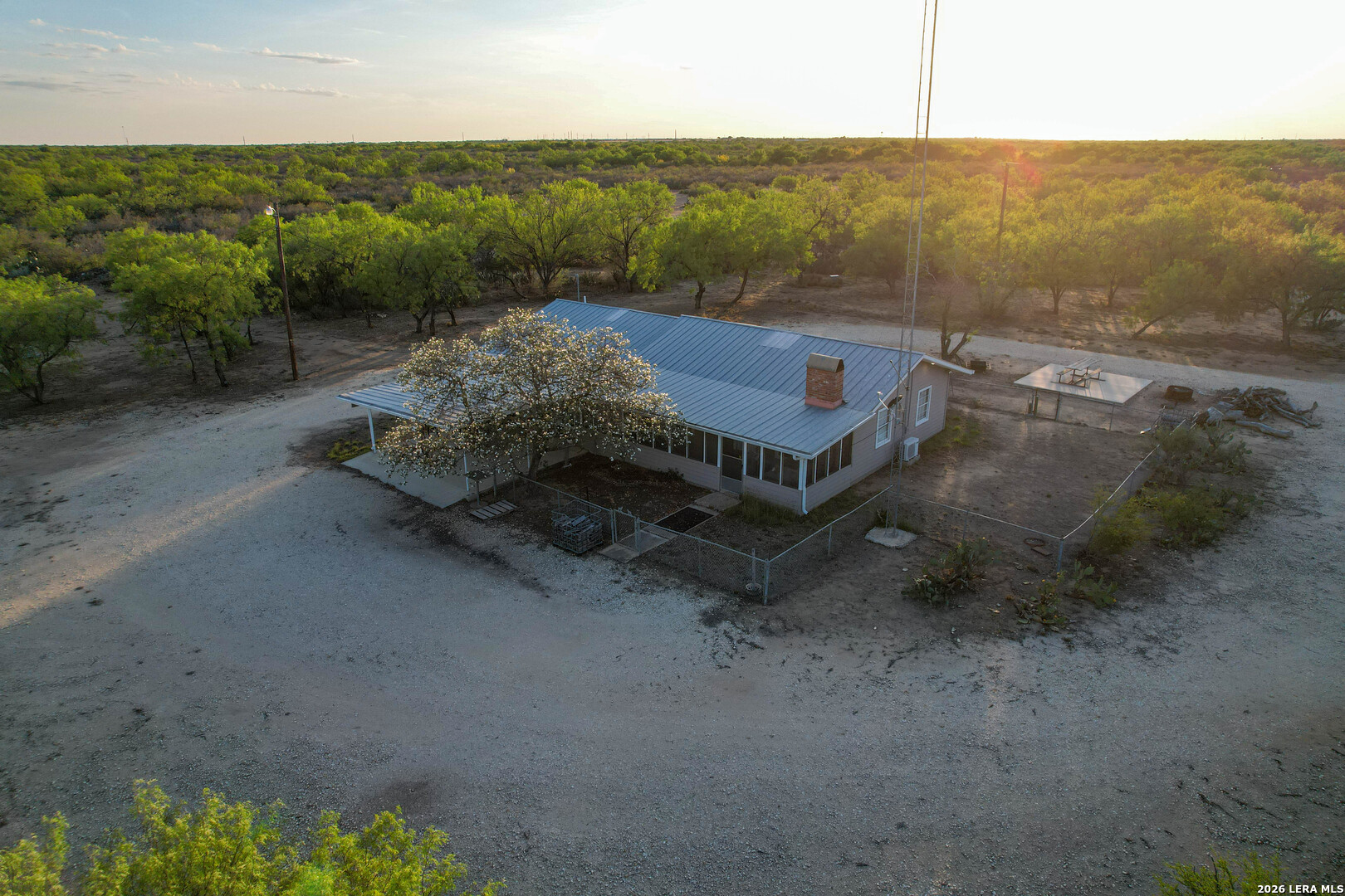 main property photo 35