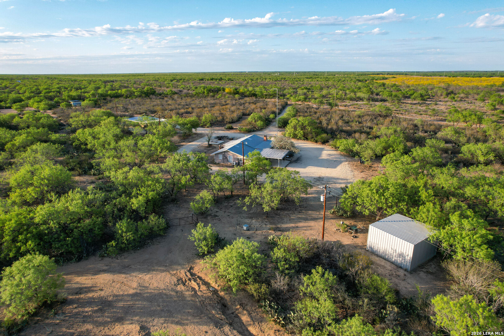 main property photo 9