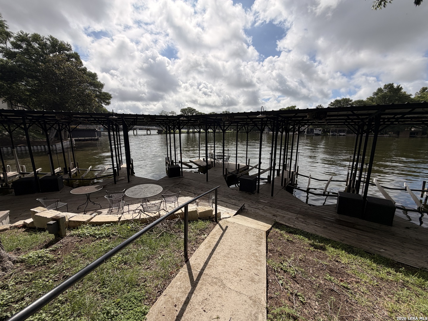 main property photo 36