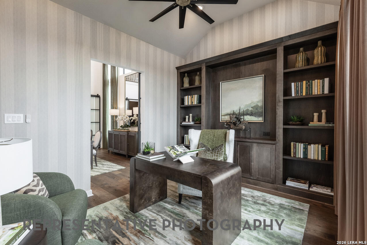 main property photo 25
