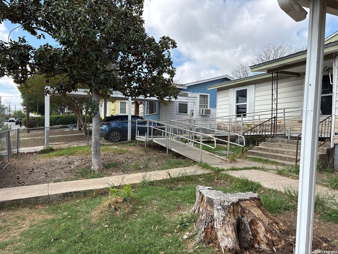 main property photo 29
