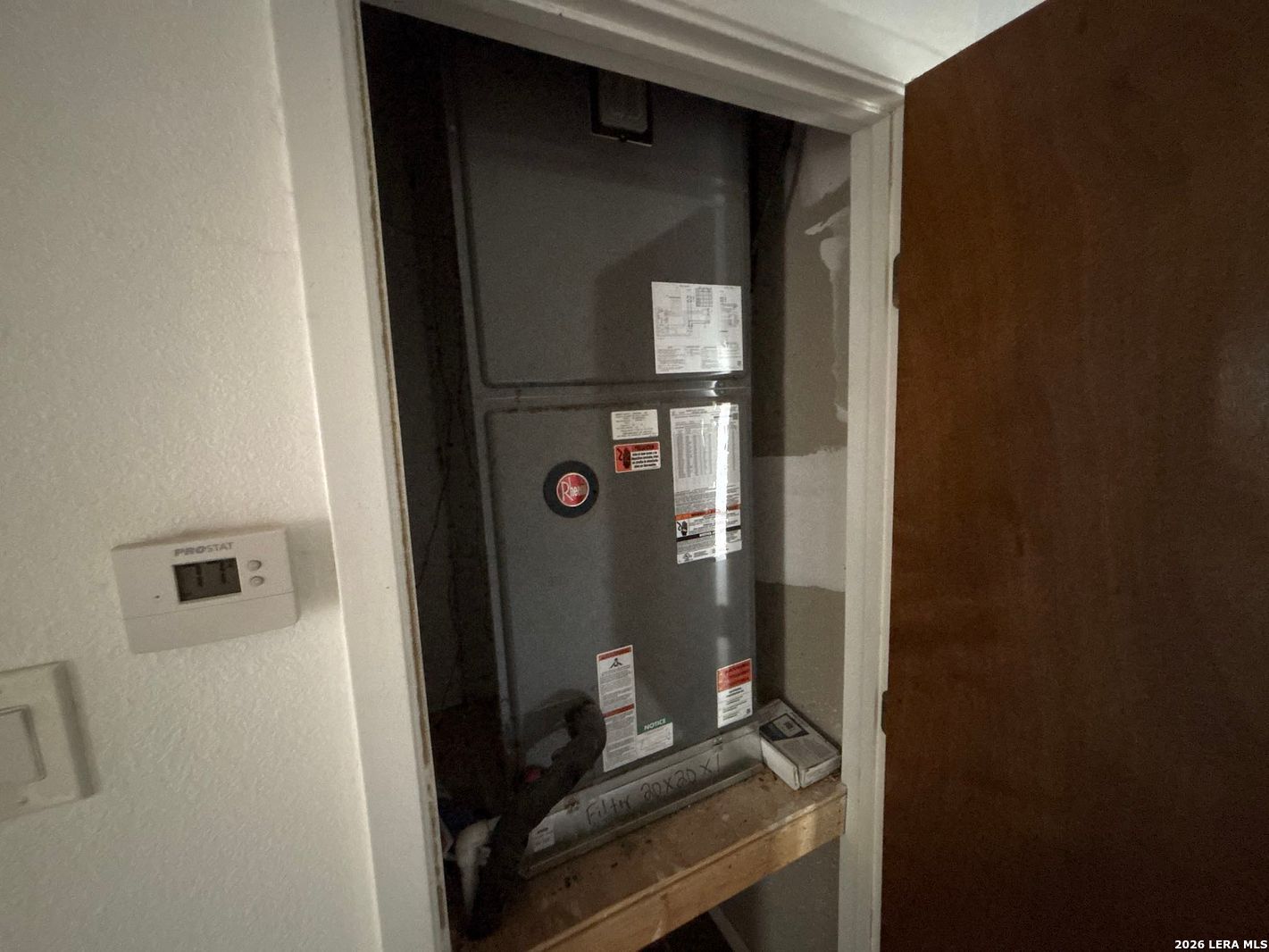 main property photo 40