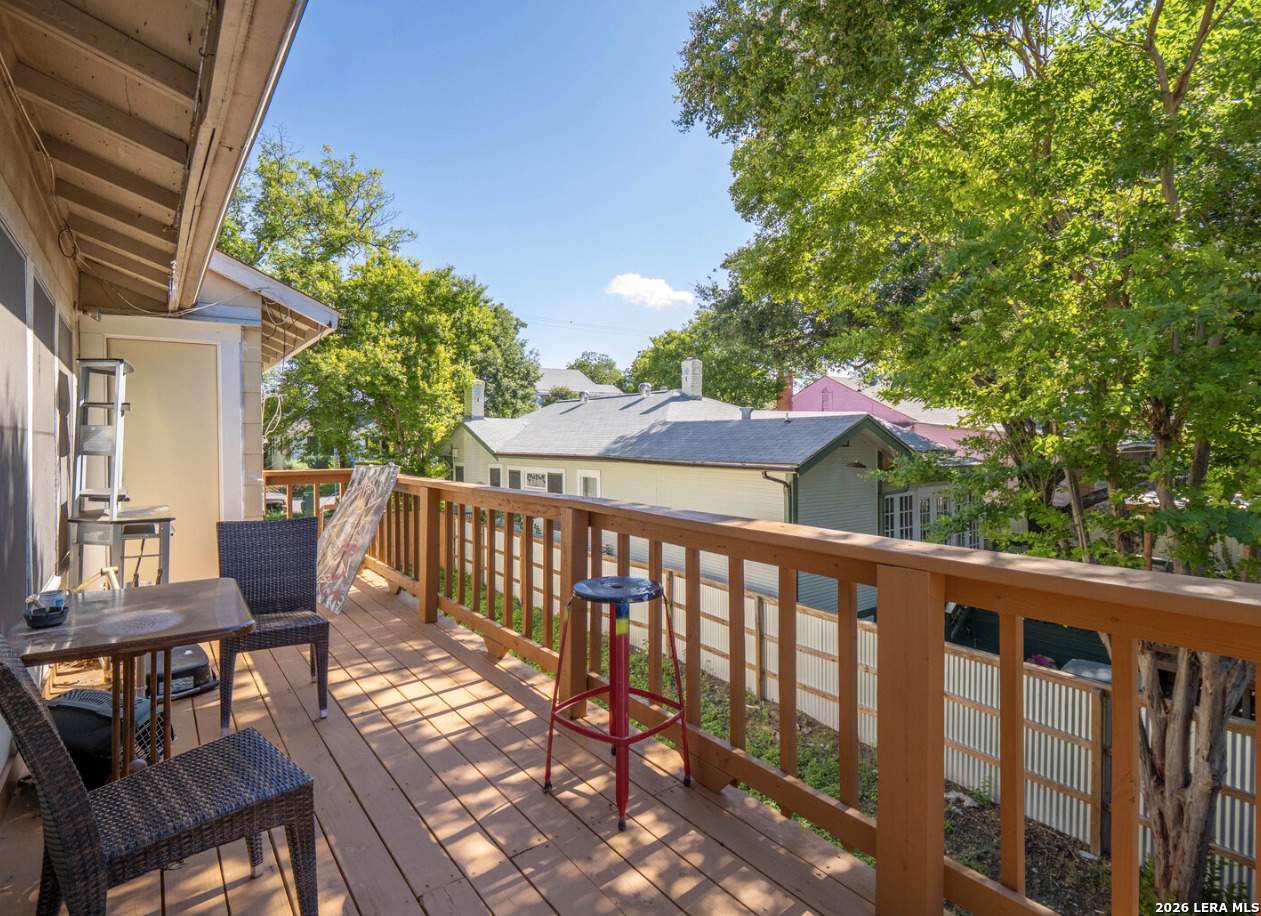 main property photo 18