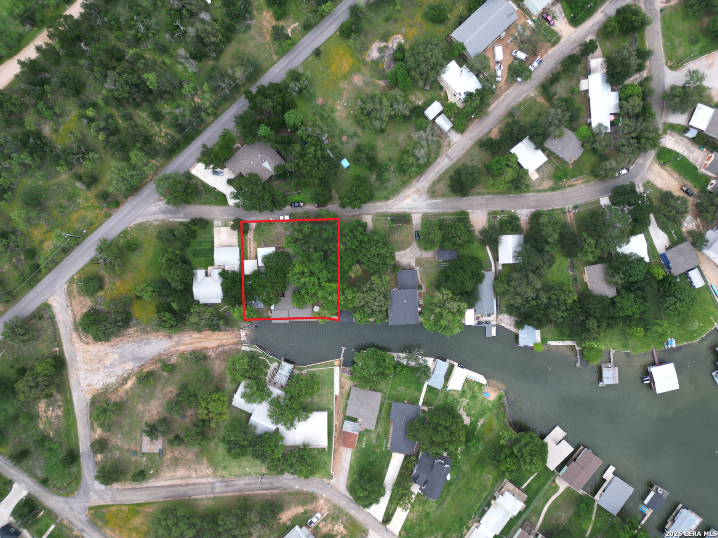 main property photo 41